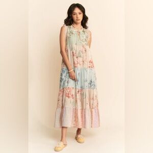 NWT DAVI & DANI Floral Maxi Dress - Multicolor